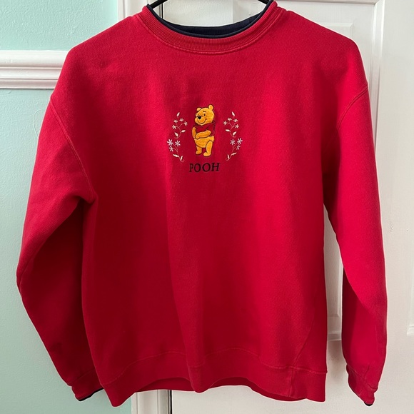 Winnie the Pooh Sweater - Picture 1 of 3